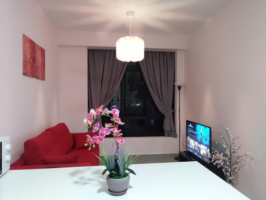 Cozy Studio Unit,Cyberjaya,Wifi, Netflix,Free Parking Exterior foto
