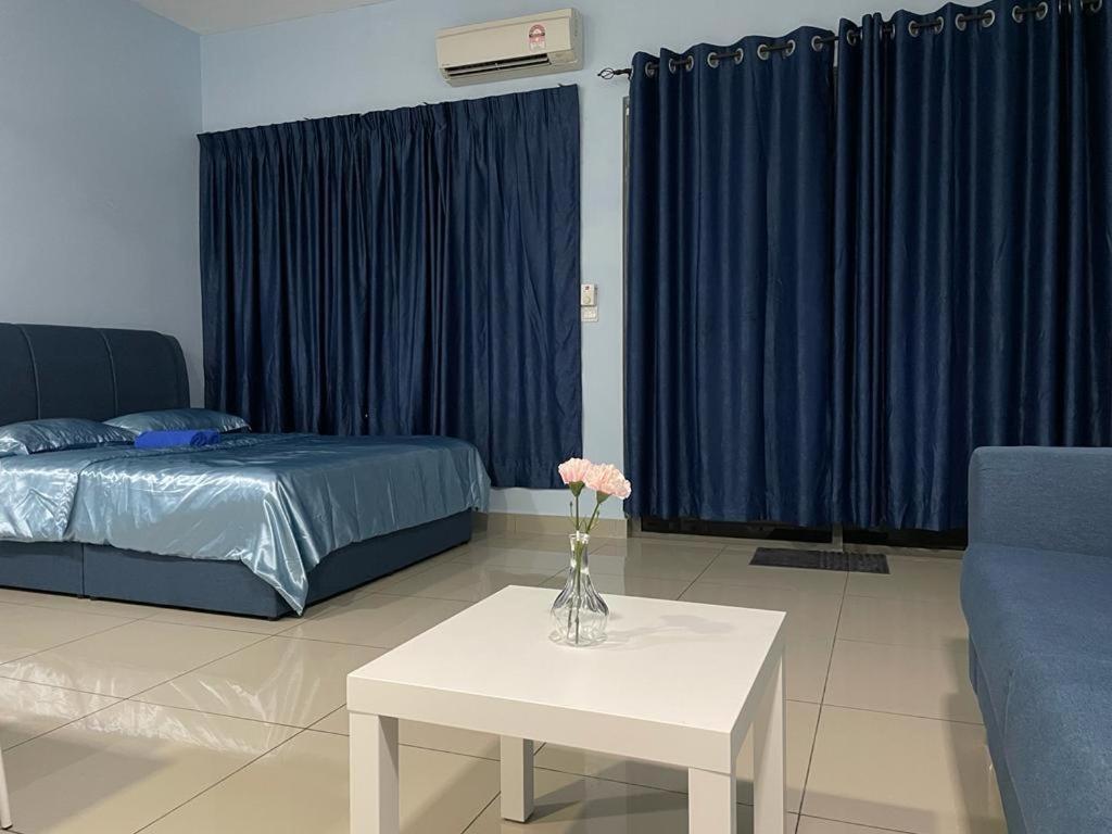 Cozy Studio Unit,Cyberjaya,Wifi, Netflix,Free Parking Exterior foto