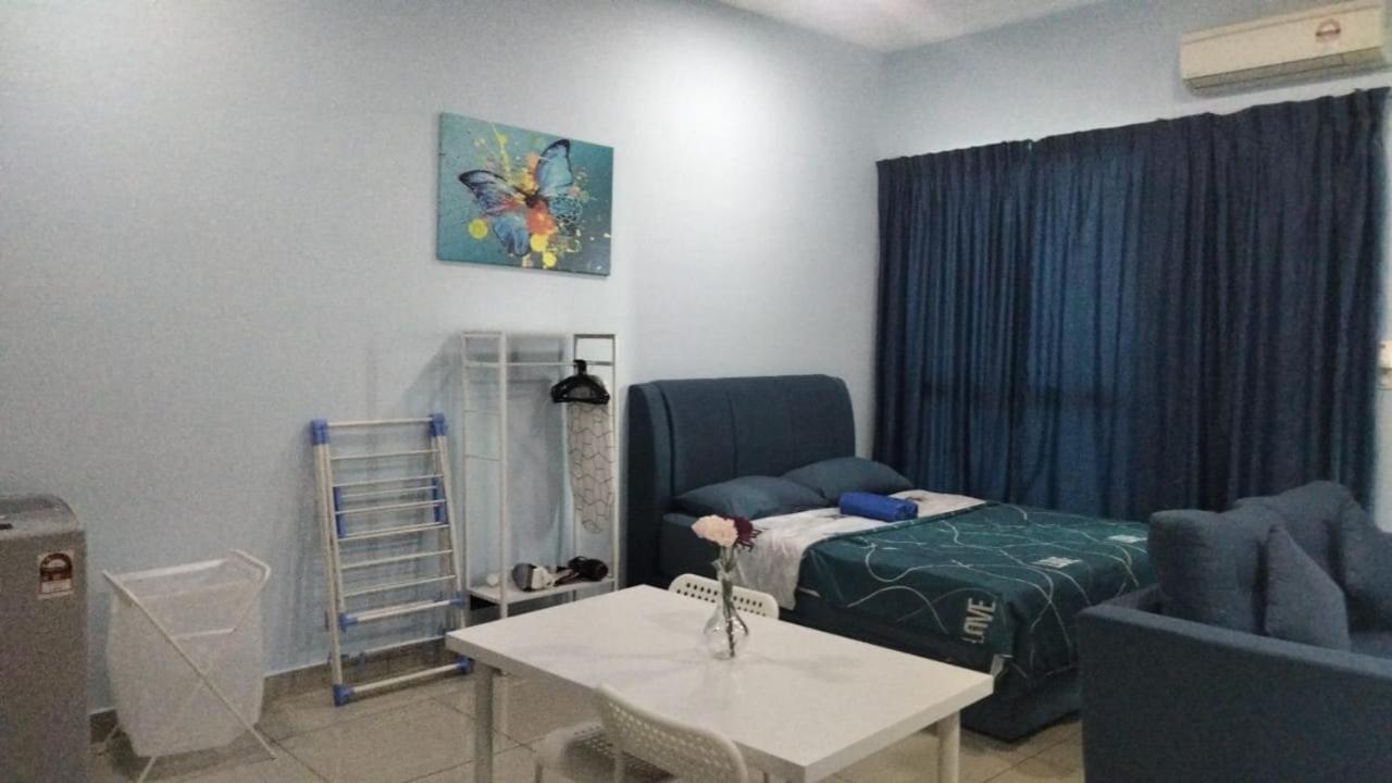 Cozy Studio Unit,Cyberjaya,Wifi, Netflix,Free Parking Exterior foto